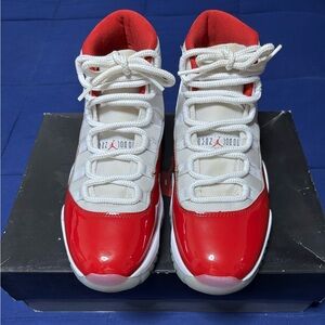 Jordan 11 Retro High Cherry 2022 Size 9.5